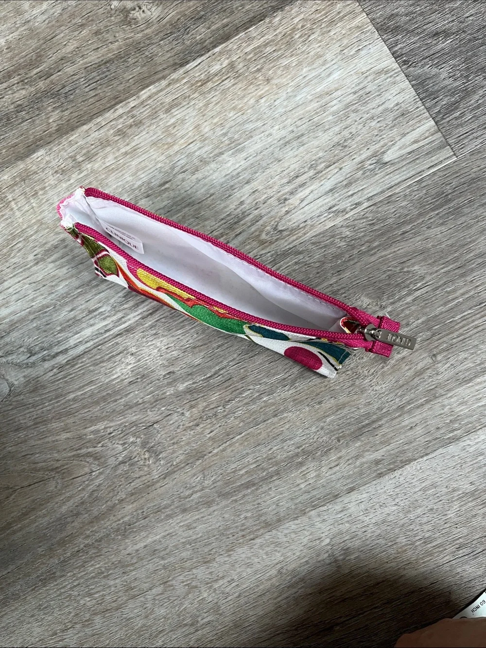 Clinique Multicolor Floral Canvas Cosmetic Pouch - Pink Zipper